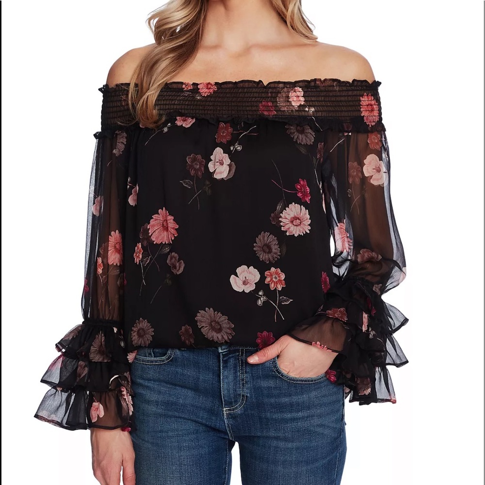 CeCe Printed Off The Shoulder Ruffled Sleeve Top